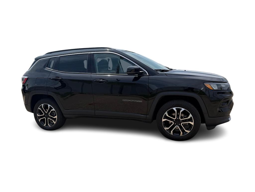 Thumbnail: 2022 Jeep Compass - 14