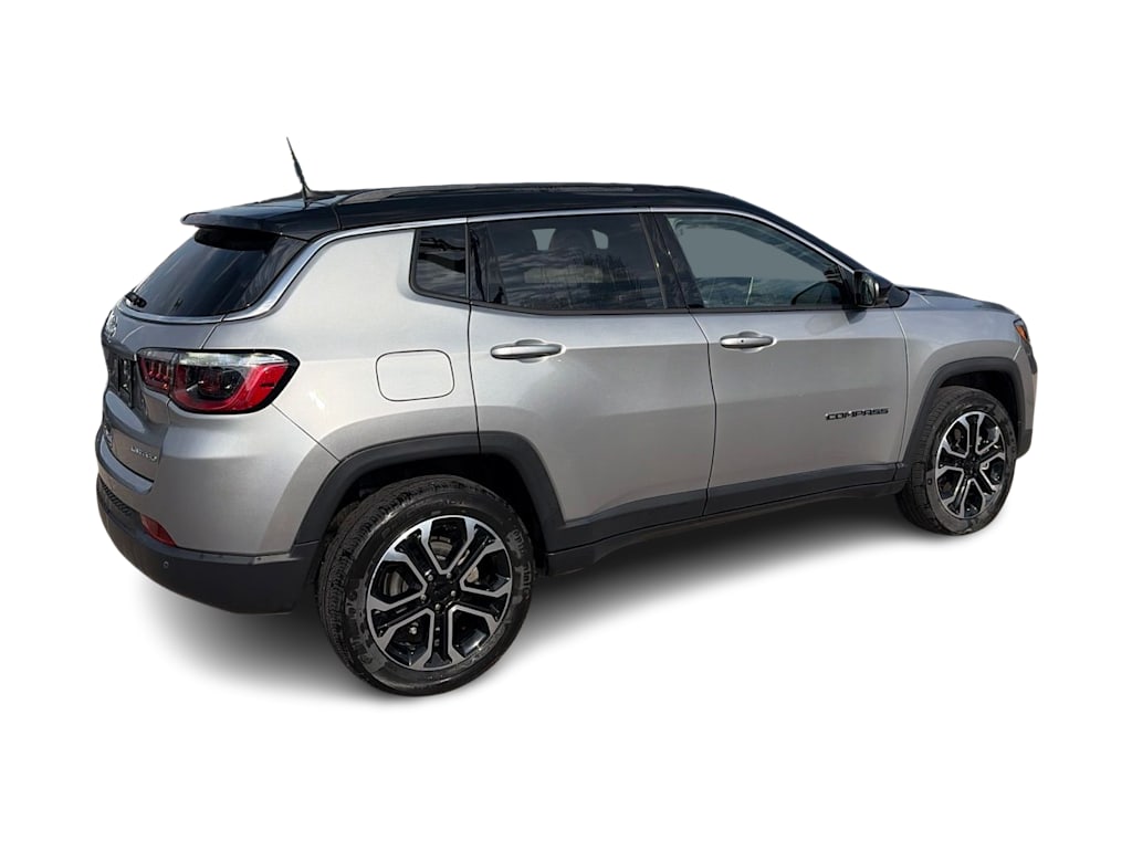 Thumbnail: 2023 Jeep Compass - 14