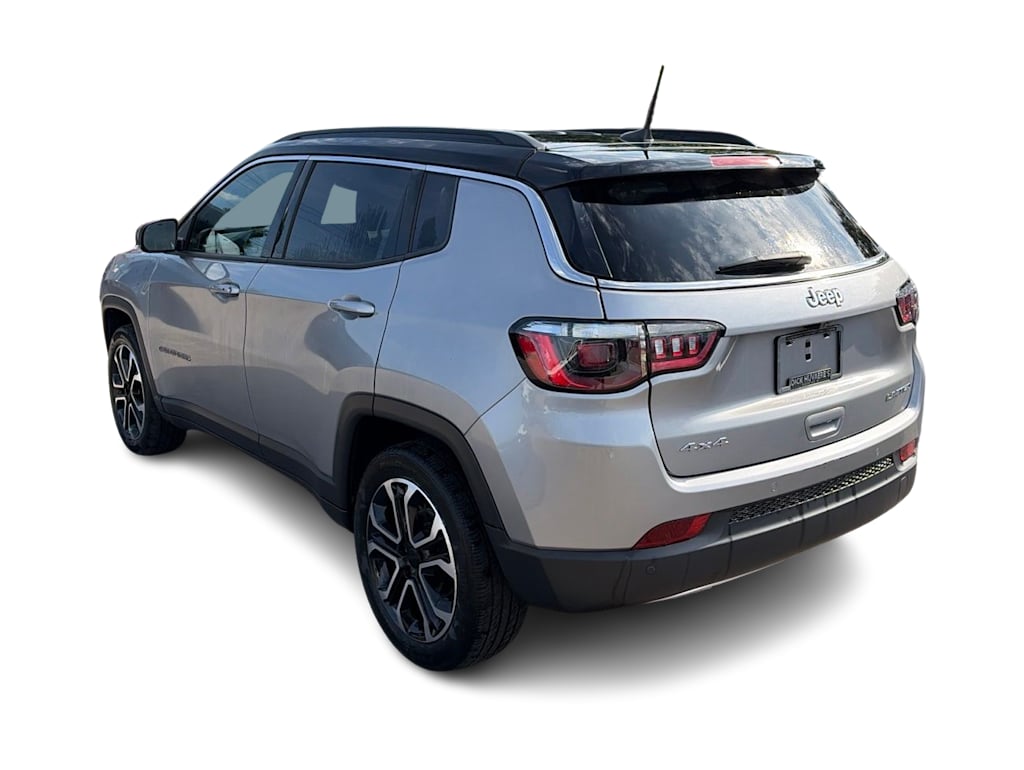 Thumbnail: 2023 Jeep Compass - 18