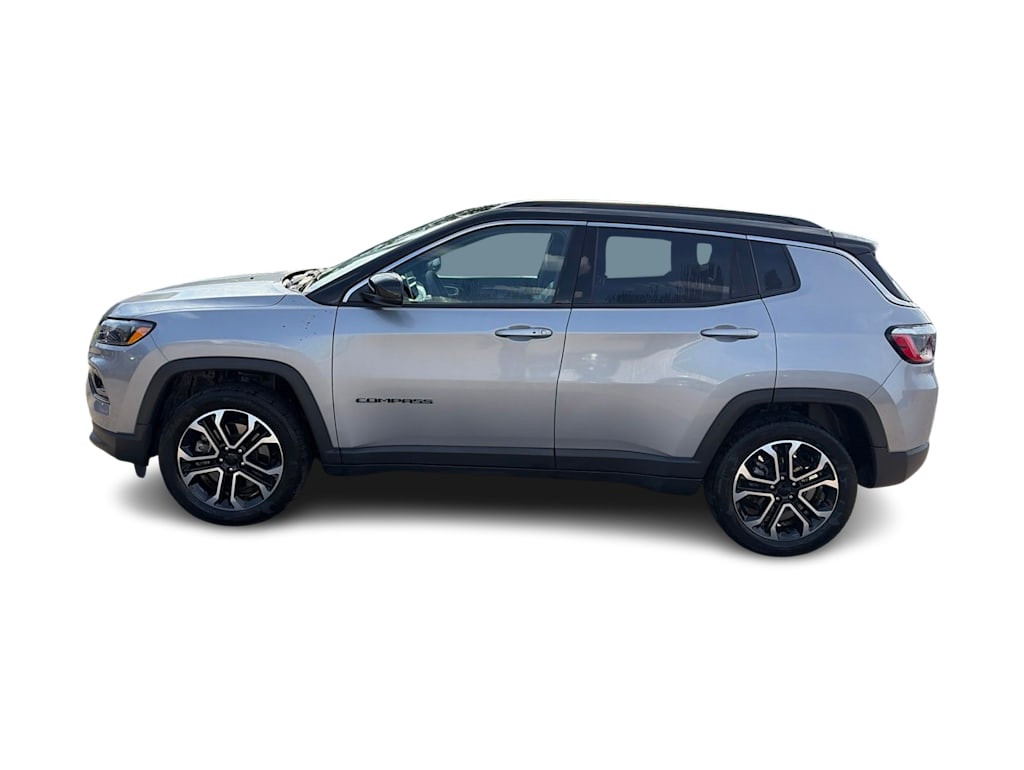 Thumbnail: 2023 Jeep Compass - 20