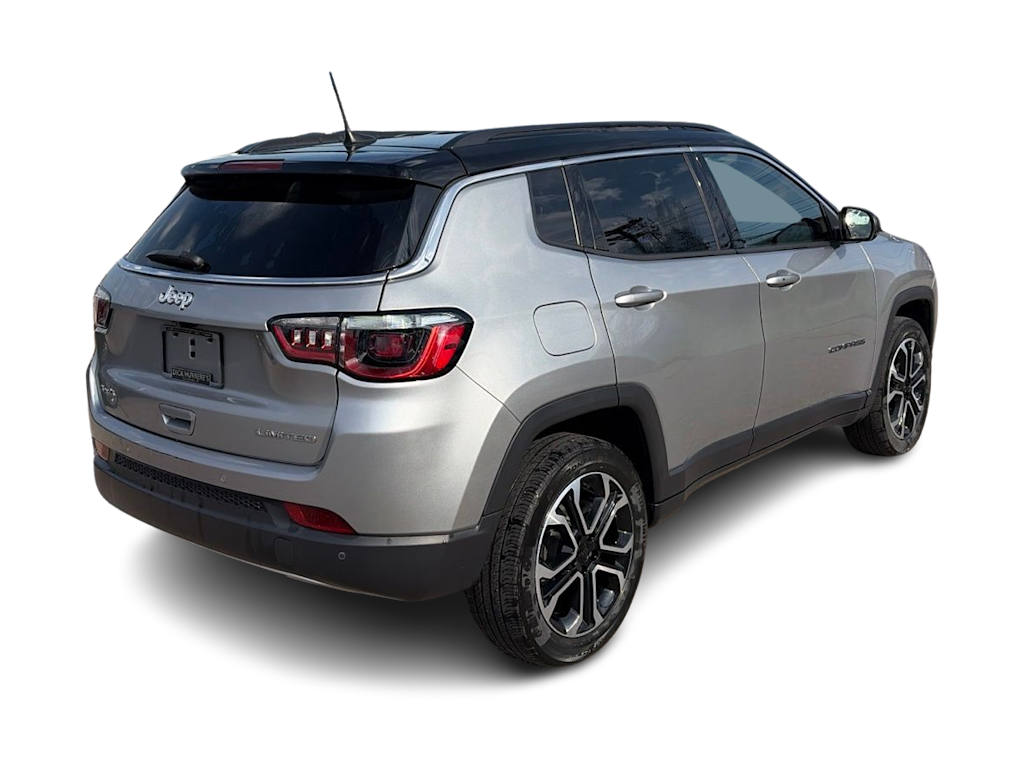 Thumbnail: 2023 Jeep Compass - 16