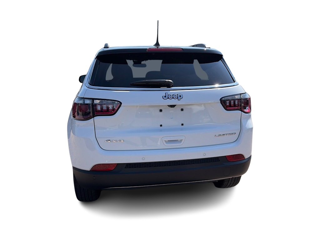 Thumbnail: 2024 Jeep Compass - 18