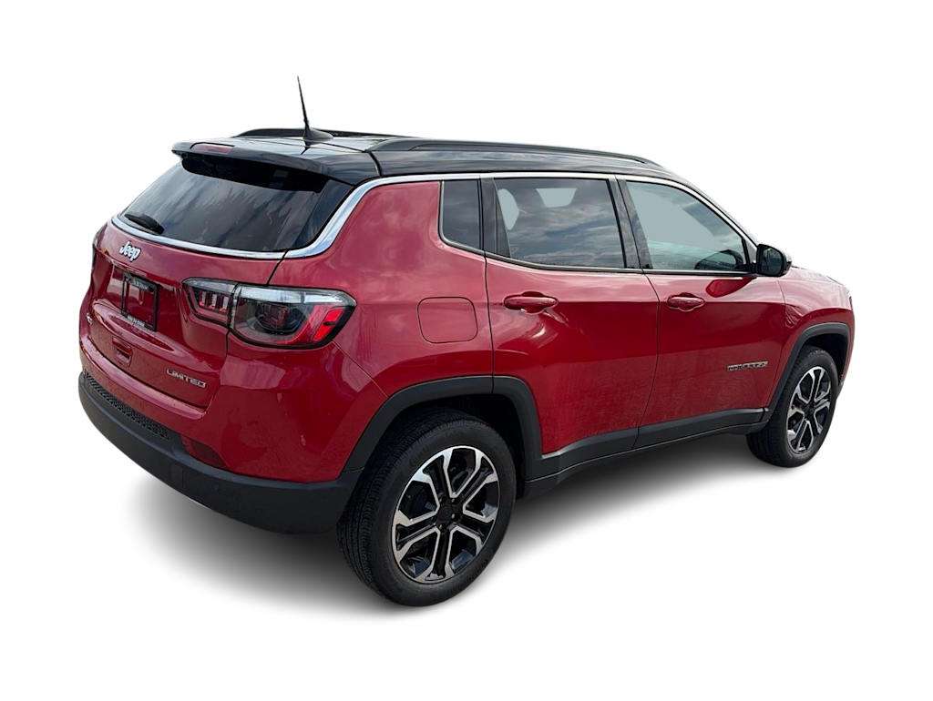 Thumbnail: 2023 Jeep Compass - 15