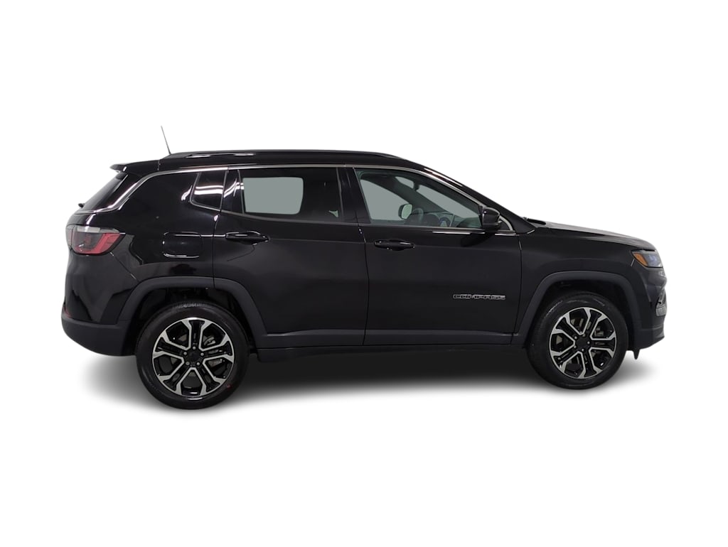 Thumbnail: 2023 Jeep Compass - 24