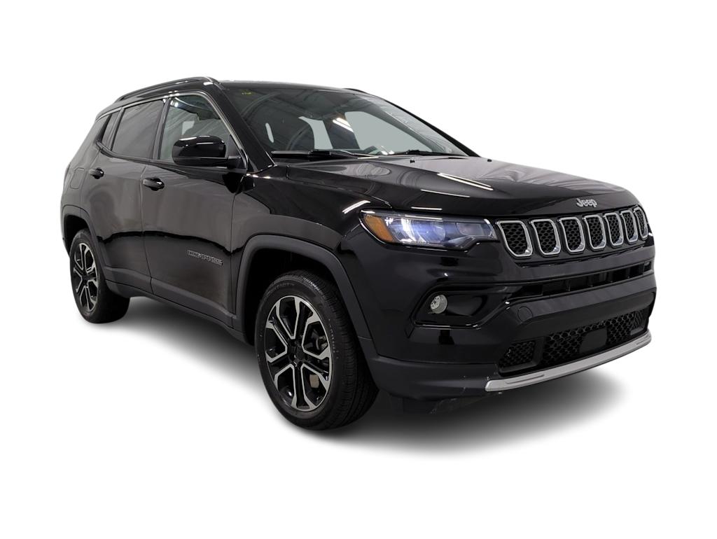 Thumbnail: 2023 Jeep Compass - 20