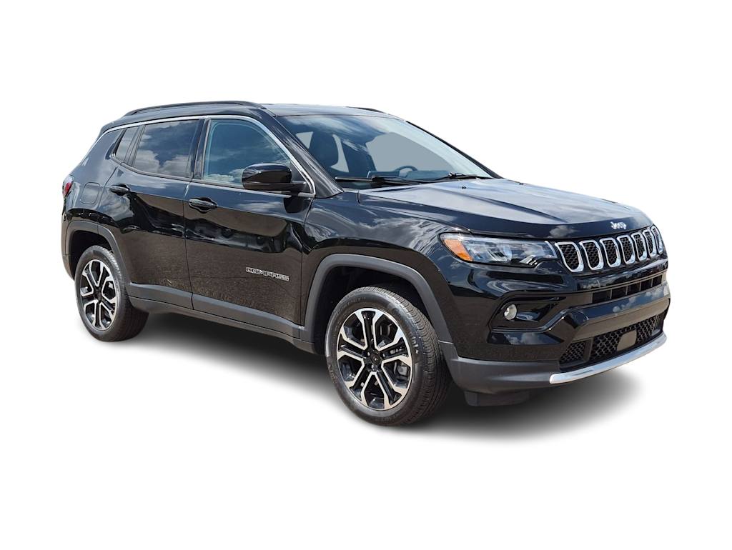 Thumbnail: 2023 Jeep Compass - 17