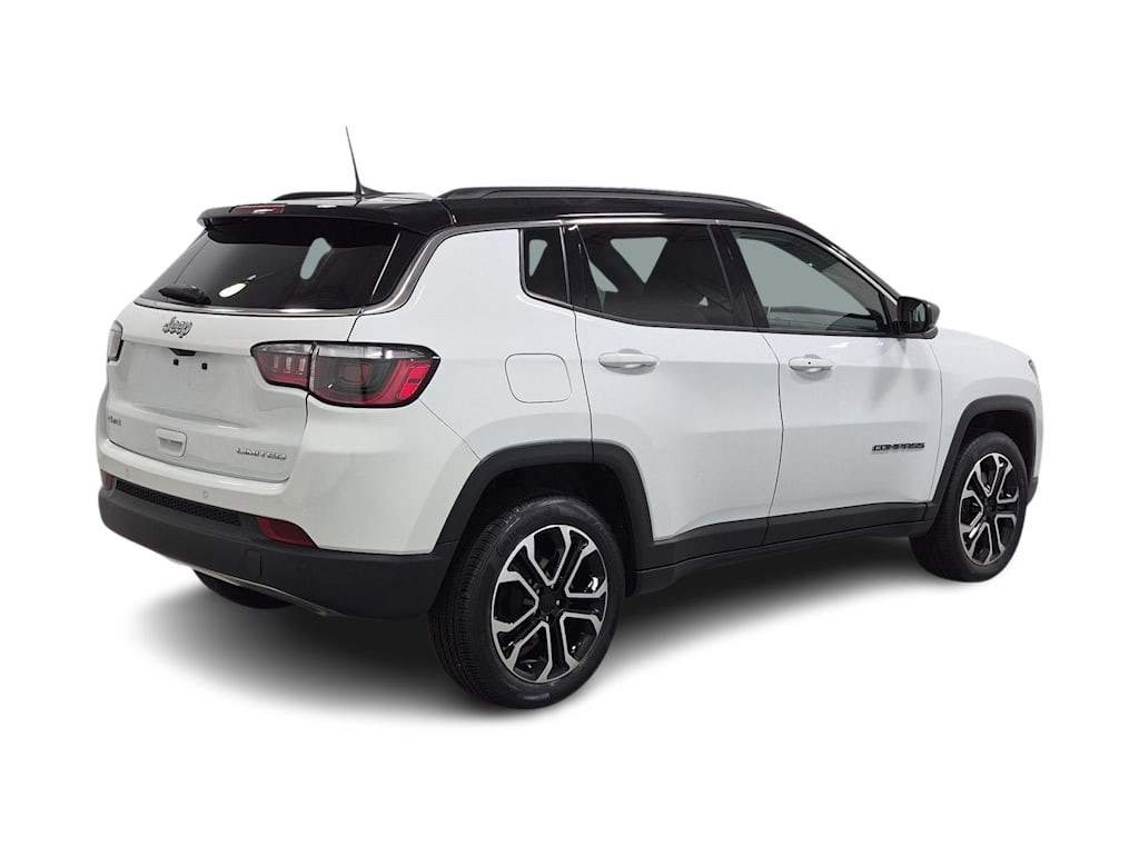 Thumbnail: 2024 Jeep Compass - 22