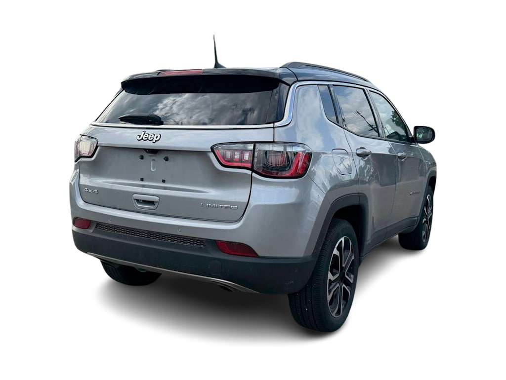Thumbnail: 2023 Jeep Compass - 21