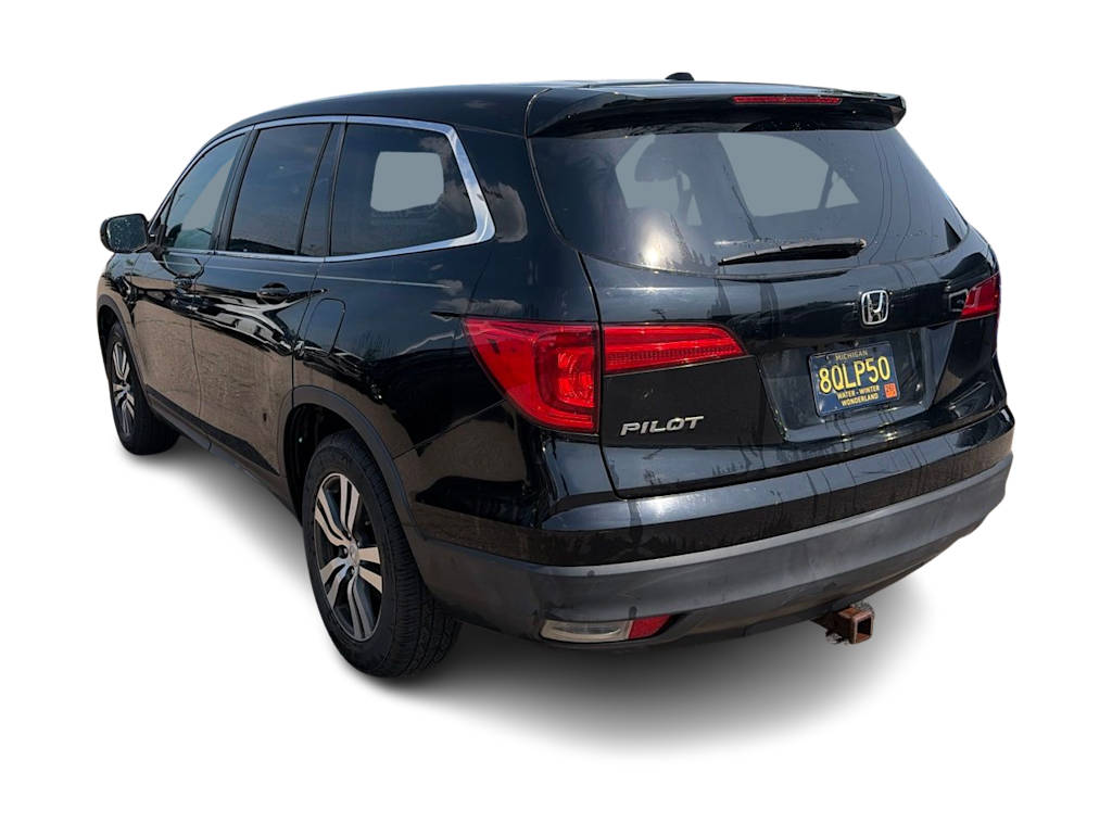 Thumbnail: 2016 Honda Pilot - 3