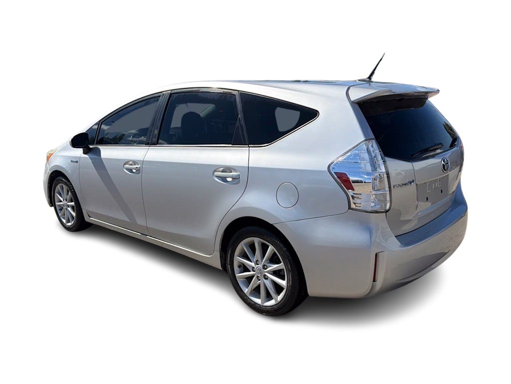 Thumbnail: 2014 Toyota Prius v - 21