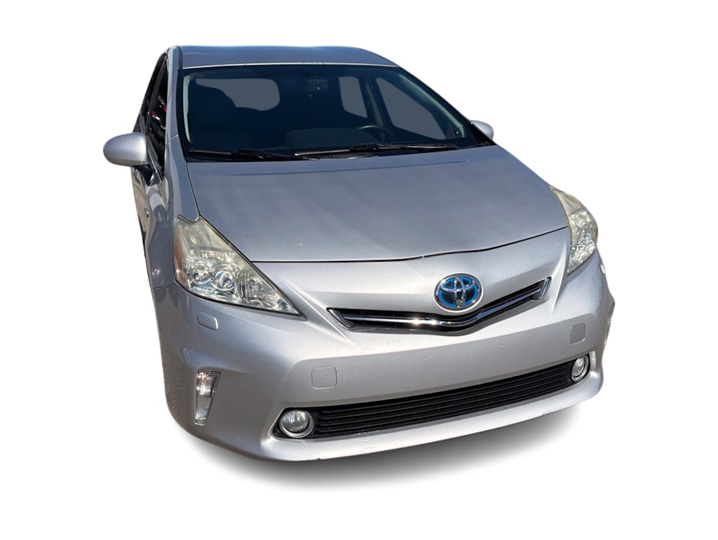 Thumbnail: 2014 Toyota Prius v - 9