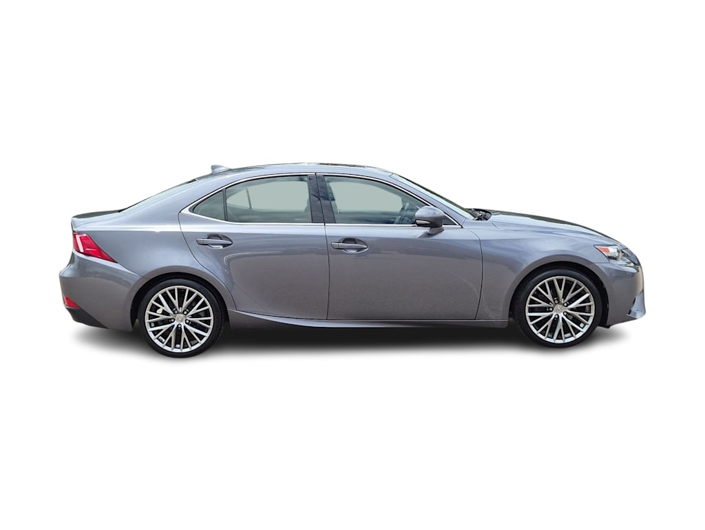 Thumbnail: 2015 Lexus IS - 23