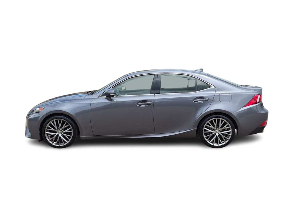 Thumbnail: 2015 Lexus IS - 3