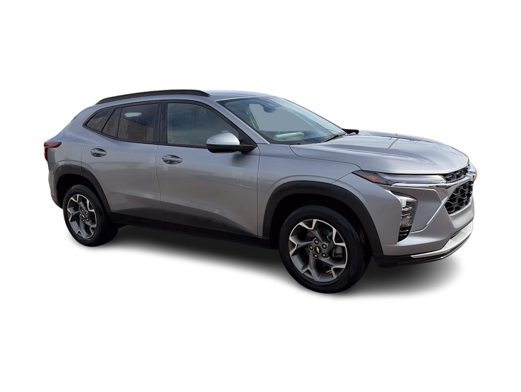Thumbnail: 2025 Chevrolet Trax - 11