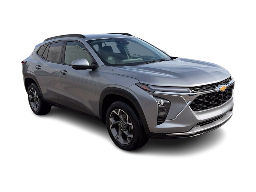Thumbnail: 2025 Chevrolet Trax - 10