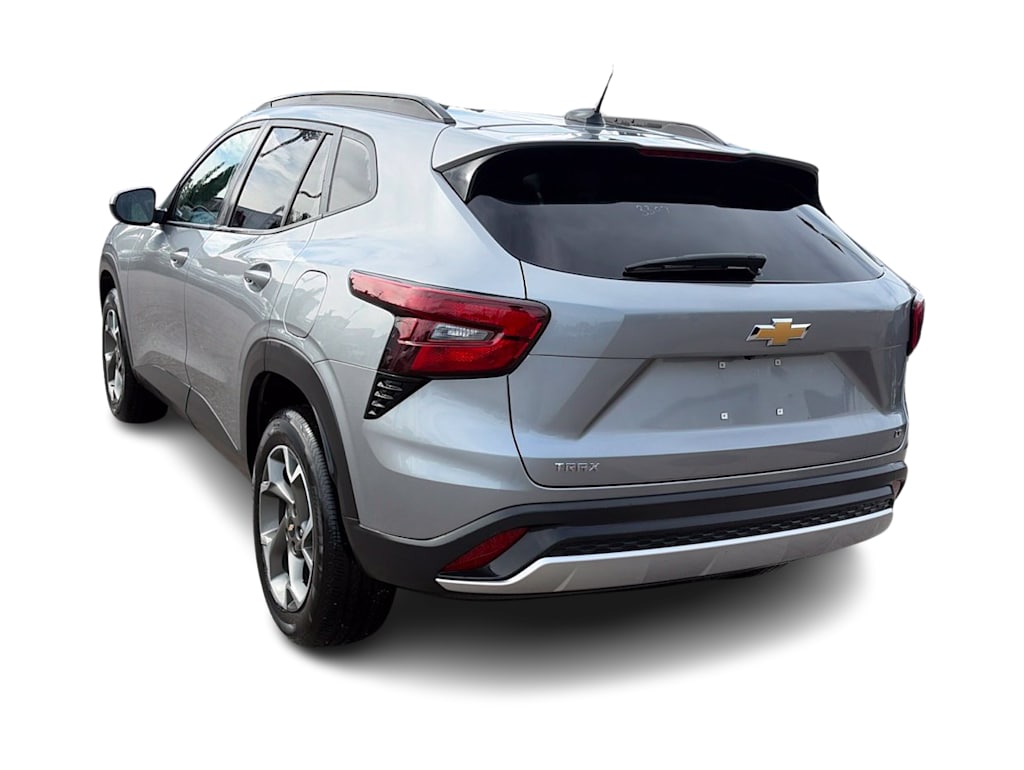 Thumbnail: 2025 Chevrolet Trax - 4