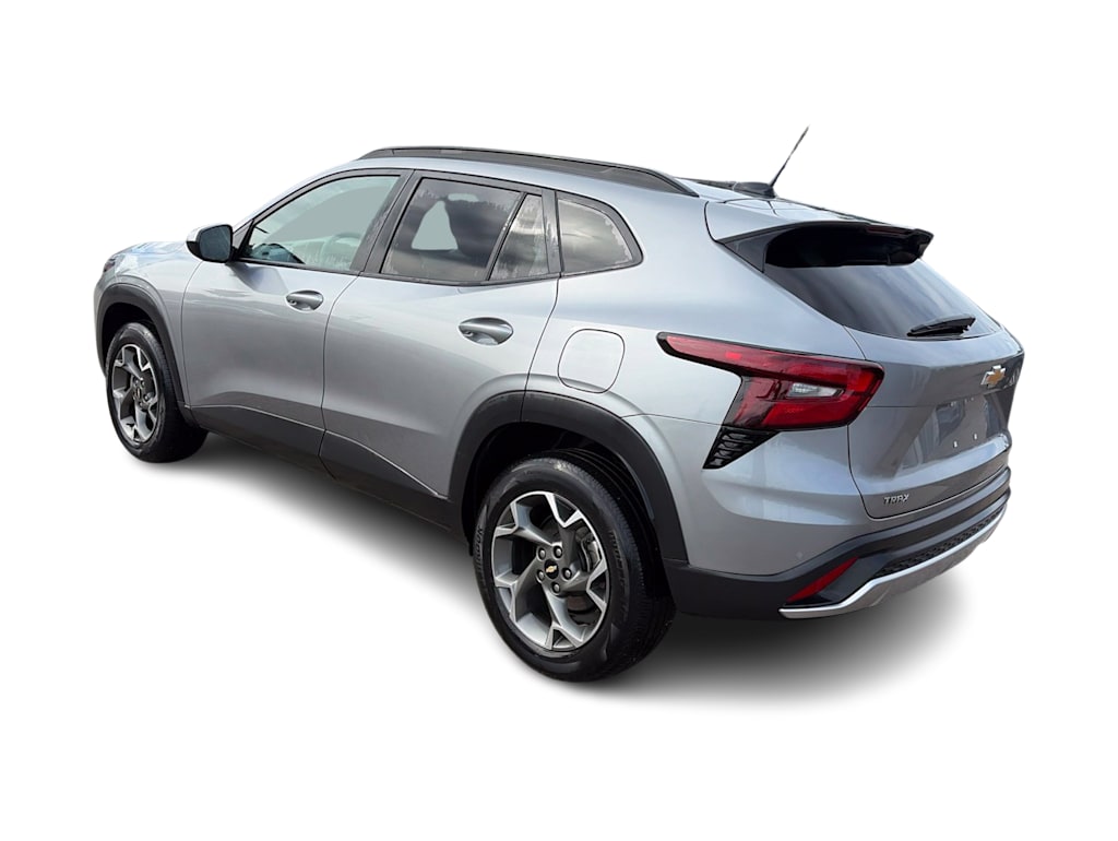 Thumbnail: 2025 Chevrolet Trax - 17