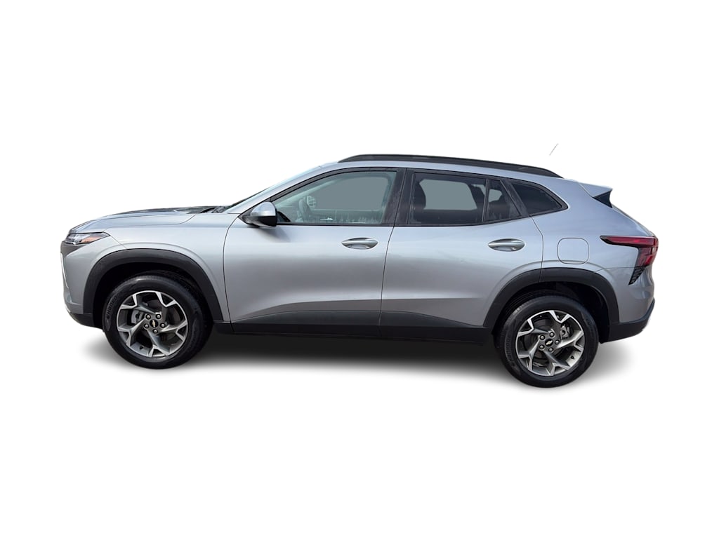 Thumbnail: 2025 Chevrolet Trax - 18