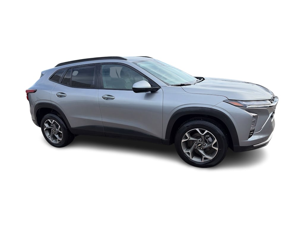 Thumbnail: 2025 Chevrolet Trax - 12