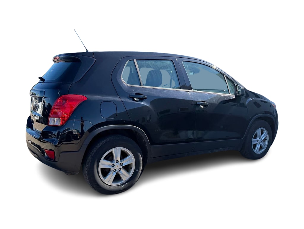 Thumbnail: 2020 Chevrolet Trax - 17