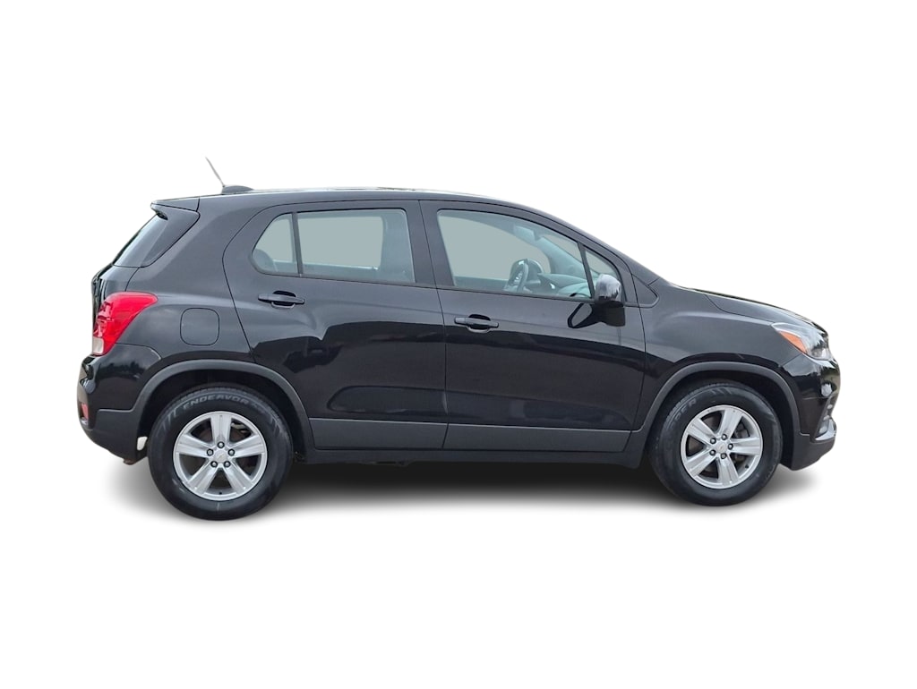 Thumbnail: 2020 Chevrolet Trax - 23
