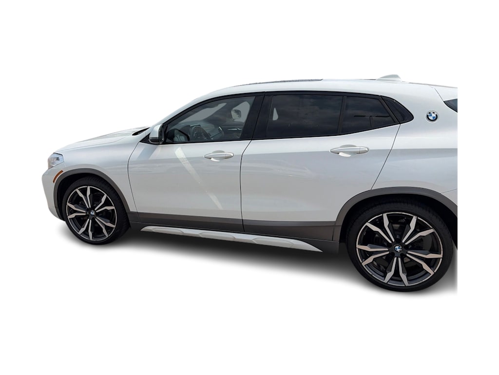 Thumbnail: 2018 BMW X2 - 2
