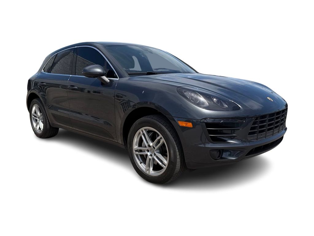 Thumbnail: 2017 Porsche Macan - 9