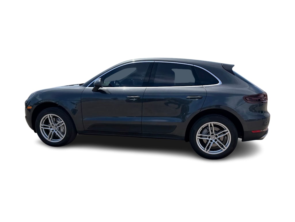 Thumbnail: 2017 Porsche Macan - 2