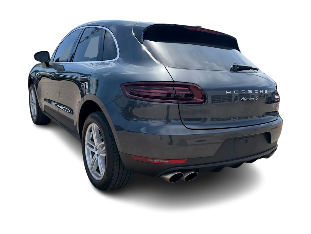 Thumbnail: 2017 Porsche Macan - 23