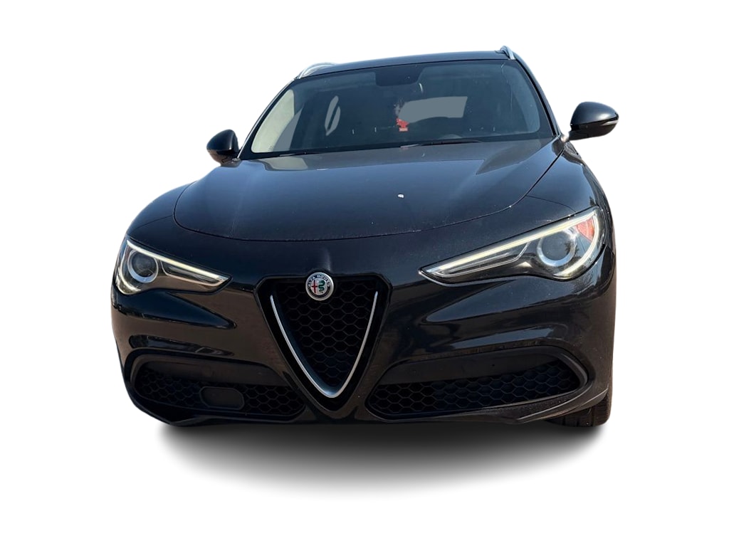 Thumbnail: 2018 Alfa Romeo Stelvio - 7