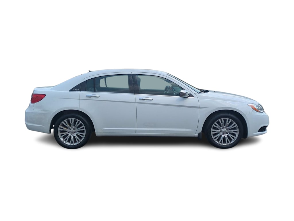 Thumbnail: 2012 Chrysler 200 - 23