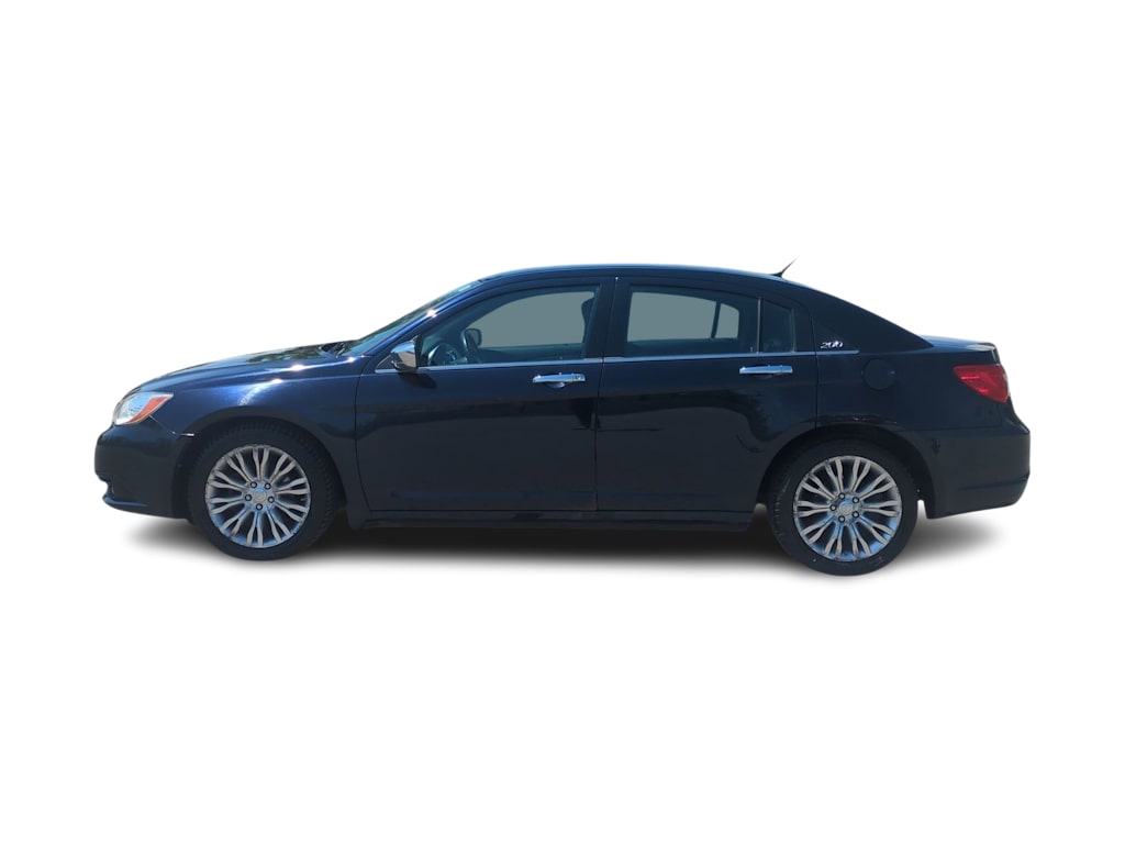 Thumbnail: 2012 Chrysler 200 - 3