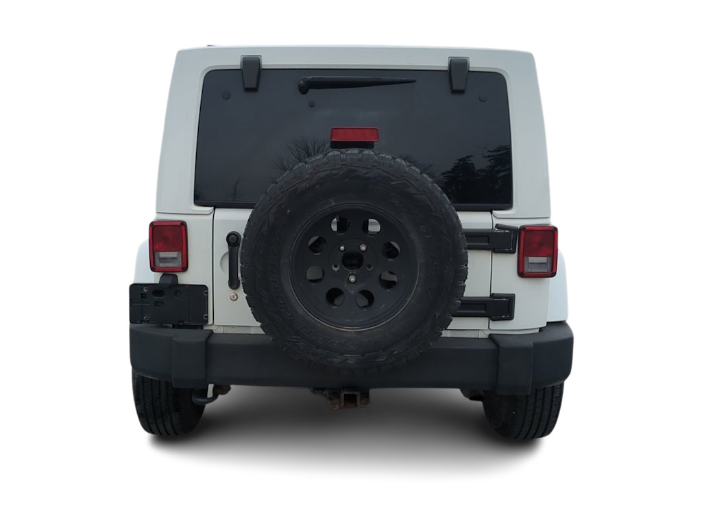 Thumbnail: 2015 Jeep Wrangler - 21