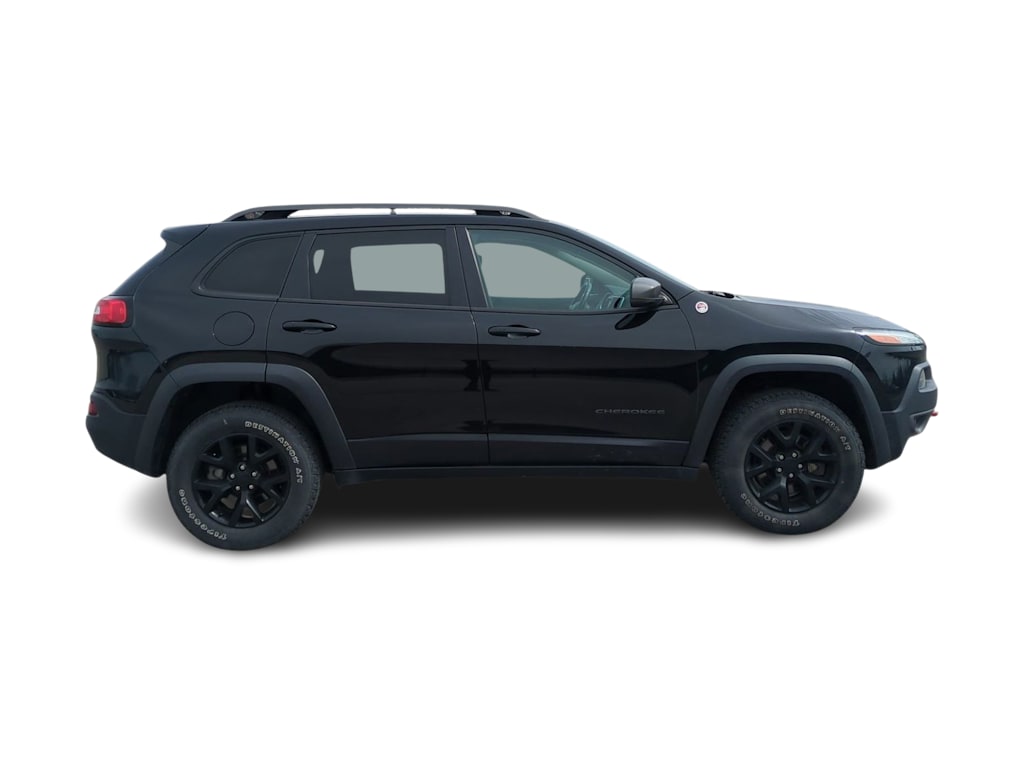 Thumbnail: 2018 Jeep Cherokee - 23