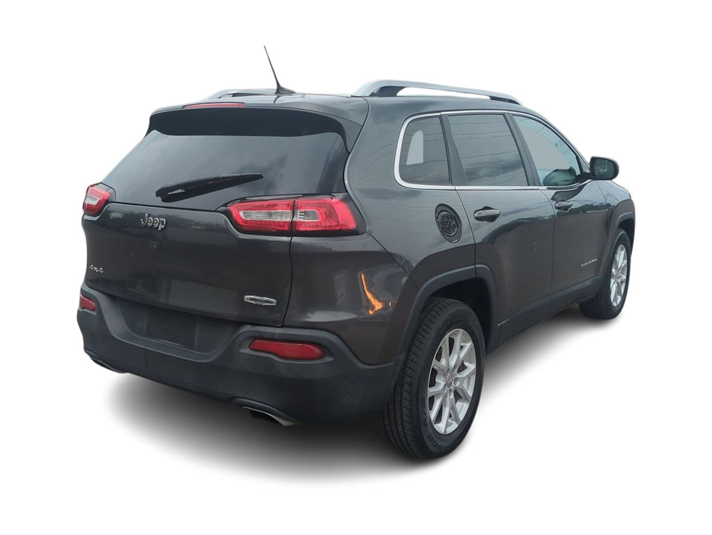 Thumbnail: 2015 Jeep Cherokee - 22