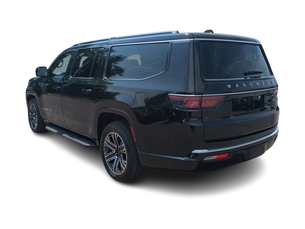 Thumbnail: 2024 Jeep Wagoneer - 4