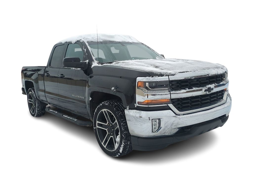 Thumbnail: 2016 Chevrolet Silverado 1500 - 19