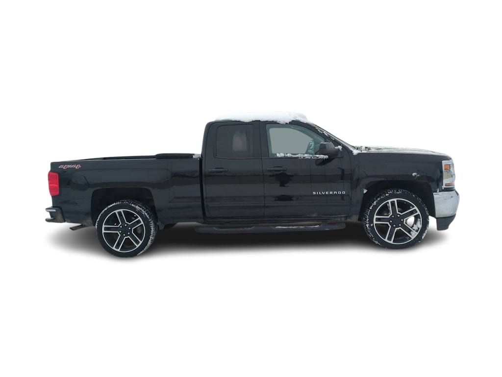 Thumbnail: 2016 Chevrolet Silverado 1500 - 22