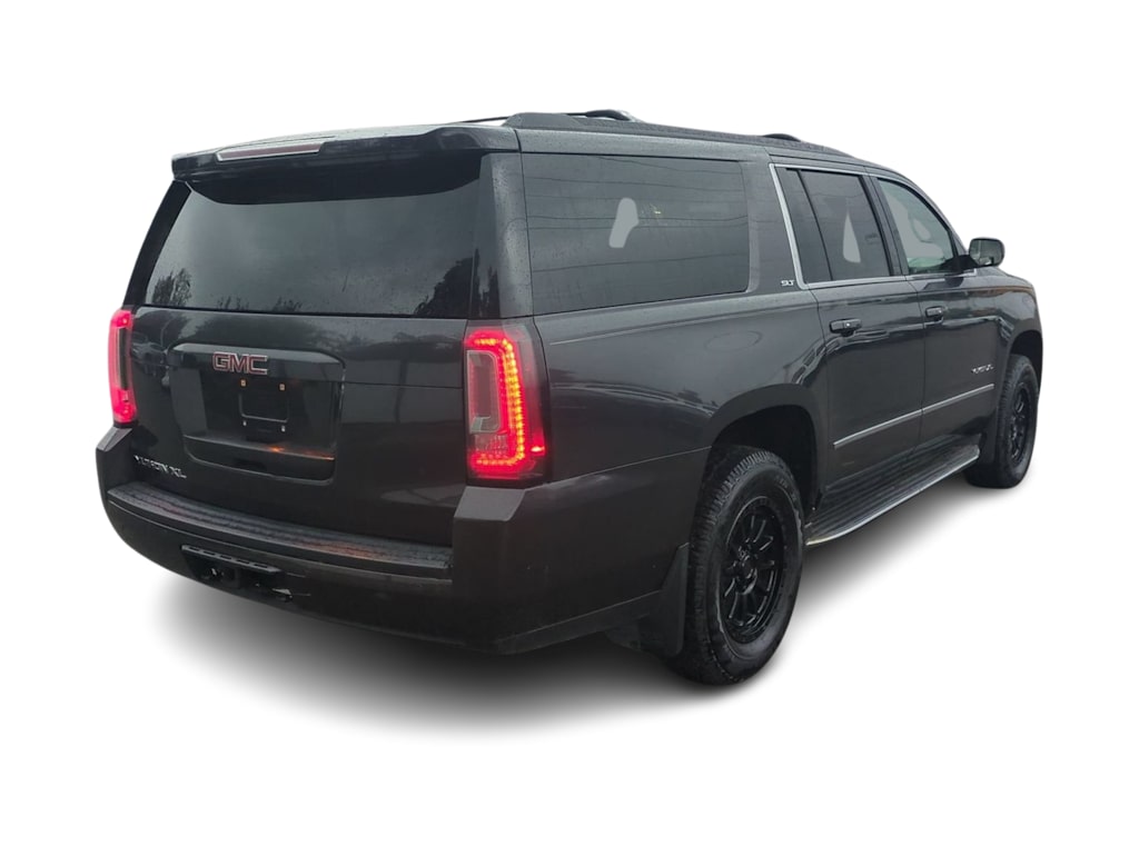 Thumbnail: 2016 GMC Yukon XL - 20