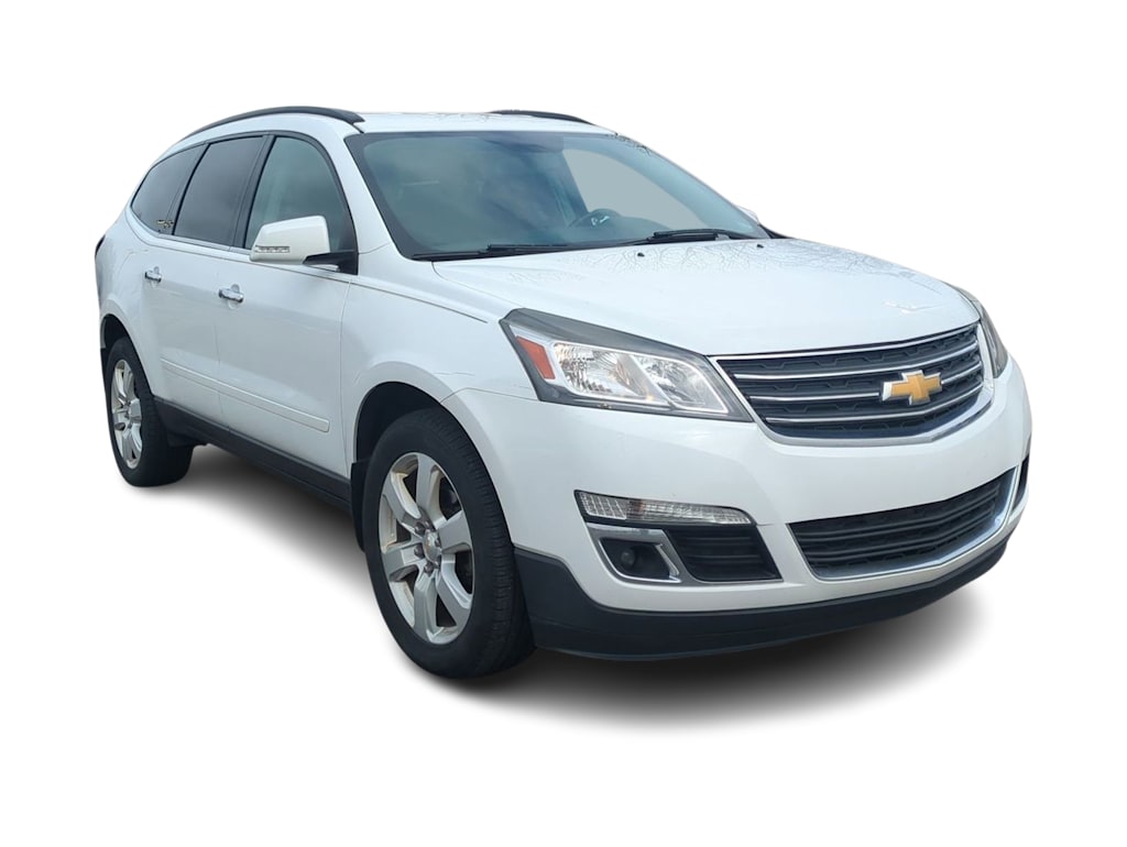 Thumbnail: 2017 Chevrolet Traverse - 20