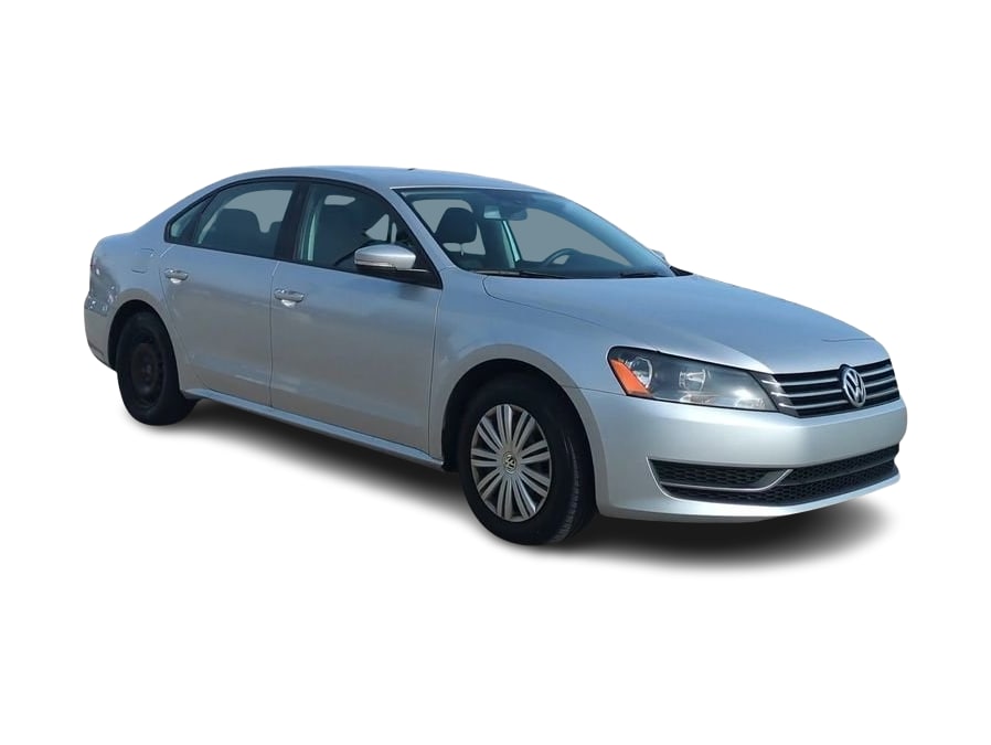 2014 Volkswagen Passat S 19