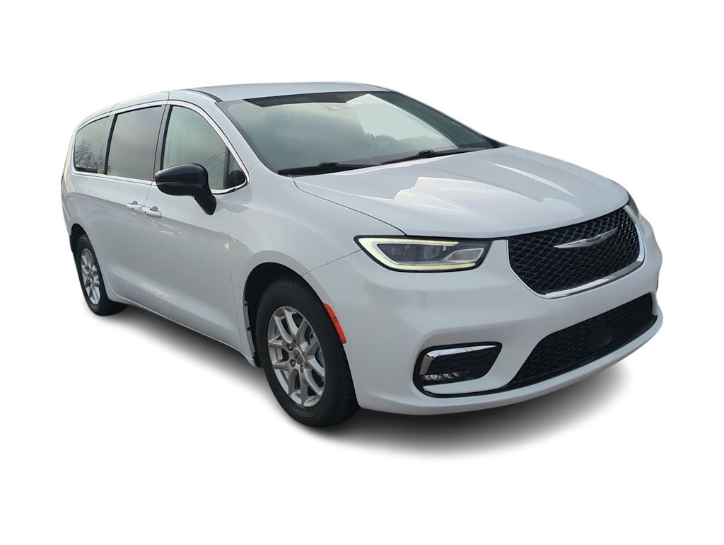 Thumbnail: 2024 Chrysler Pacifica - 19