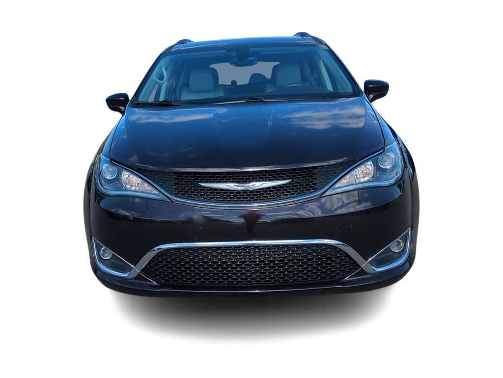 Thumbnail: 2018 Chrysler Pacifica - 6