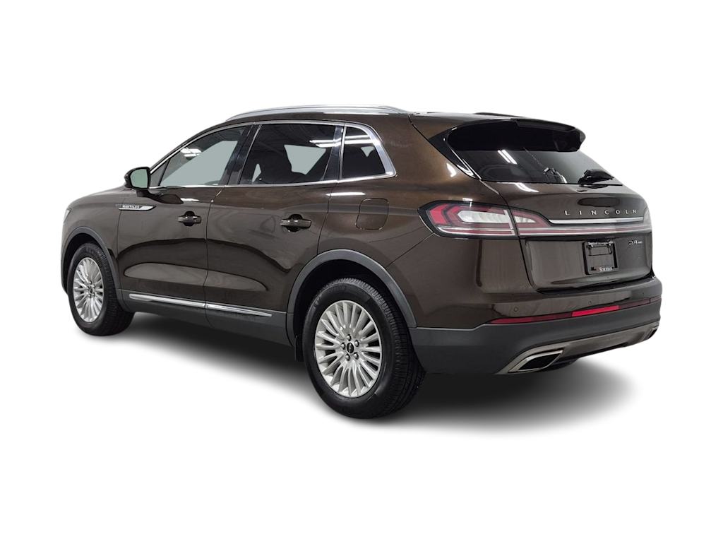 Thumbnail: 2019 Lincoln Nautilus - 4