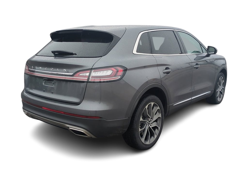 Thumbnail: 2023 Lincoln Nautilus - 21