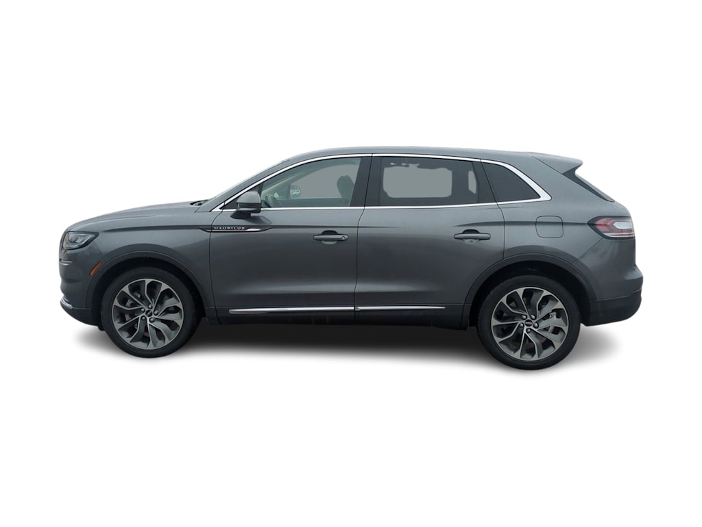 Thumbnail: 2023 Lincoln Nautilus - 3