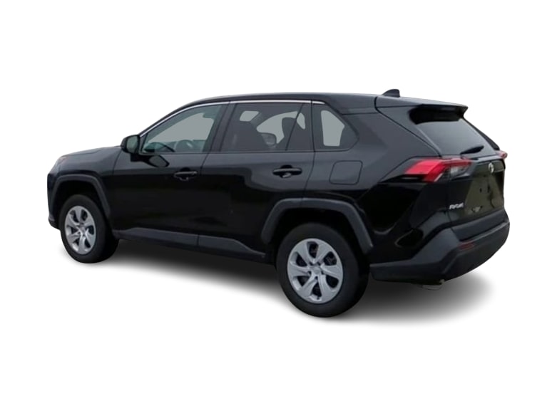 2022 Toyota RAV4 LE 4