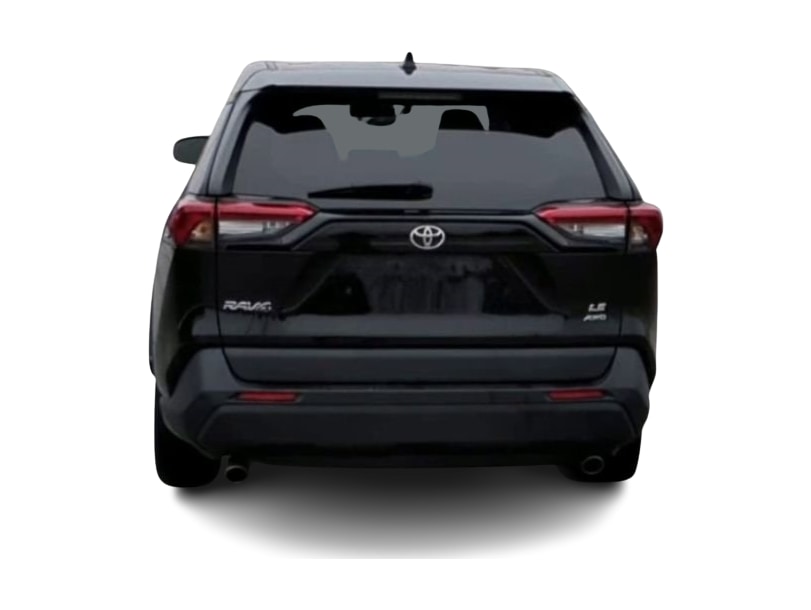 2022 Toyota RAV4 LE 5