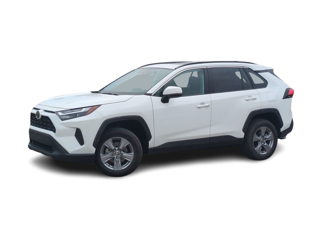 Used 2022 Toyota RAV4 XLE with VIN 2T3P1RFV0NC258736 for sale in Kansas City