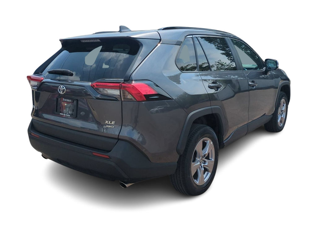 Thumbnail: 2023 Toyota RAV4 - 21